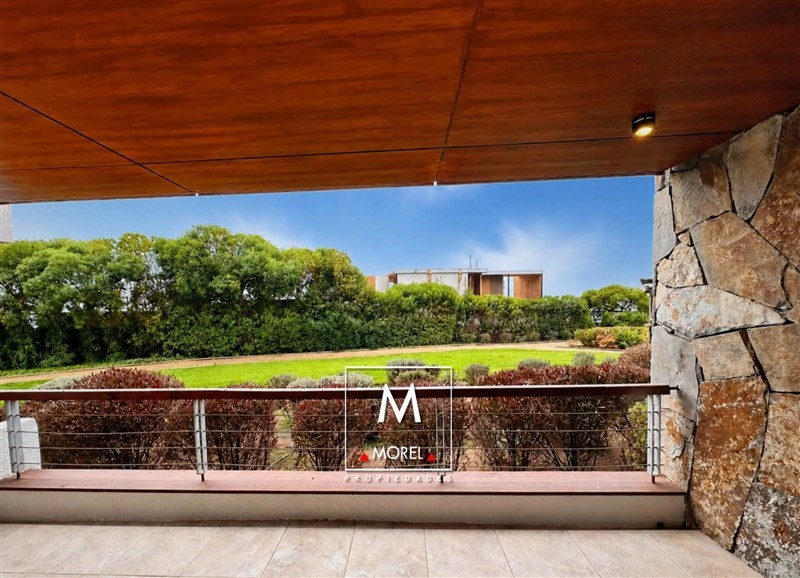 Casa de 4 dormitorios en Condominio Polo, Maitencillo
