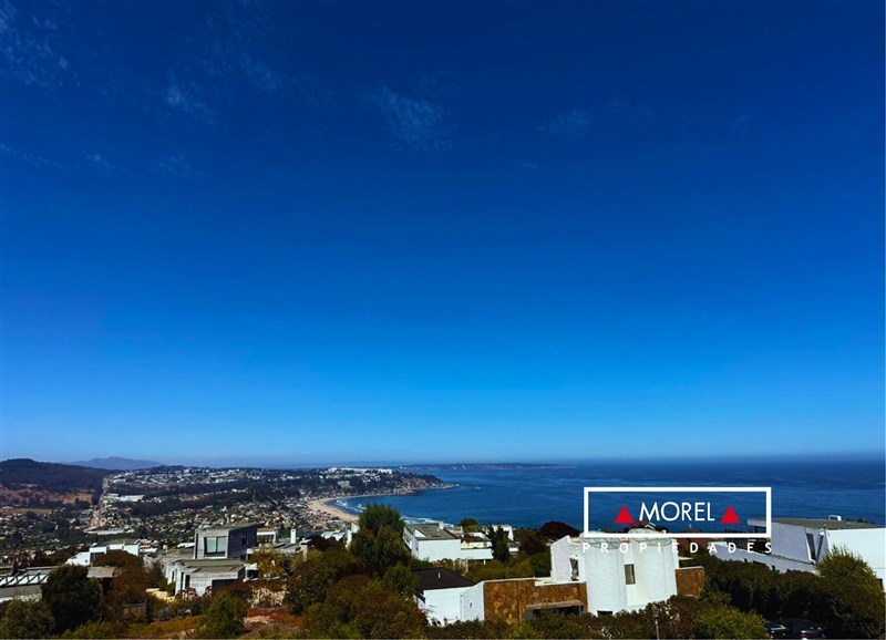 Increíble sitio de 1.100 metros cuadrados Con vista al mar en Costa Cachagua