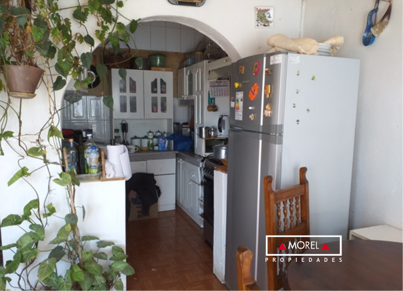 Casa en el pueblo de Cachagua, en buen estado, ideal para ampliar o remodelar, con posibilidad de un segundo piso con vi